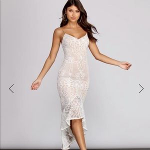 Windsor sound the horn trumpet dress